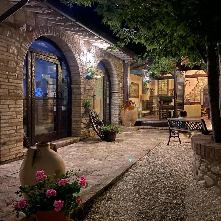 Agriturismo Le Querce Di Assisi Villa Ngoại thất bức ảnh